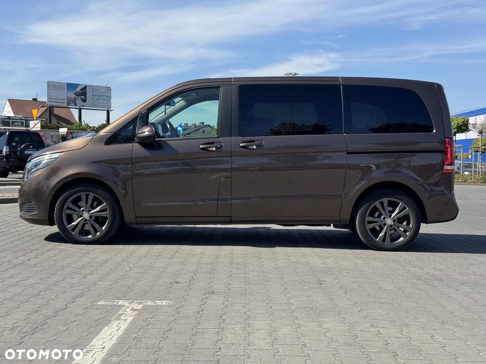 Mercedes-Benz Klasa V 250 d 4-Matic 7G-Tronic - 22