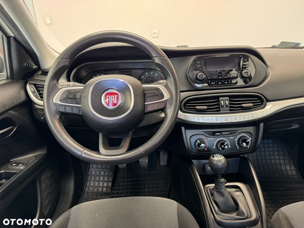 Fiat Tipo 1.4 16V Pop - 11