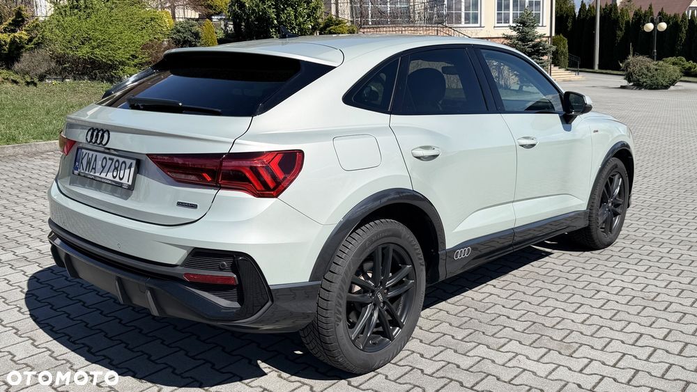 Audi Q3 35 TDI Quattro S line - 40