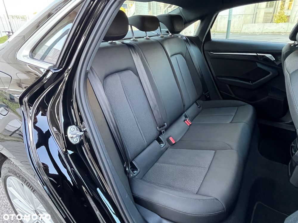 Audi A3 Limousine 30 TFSI mHEV S tronic - 15