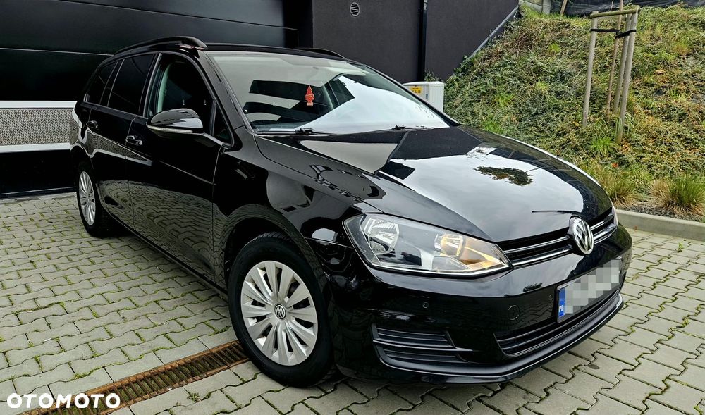 Volkswagen Golf - 5