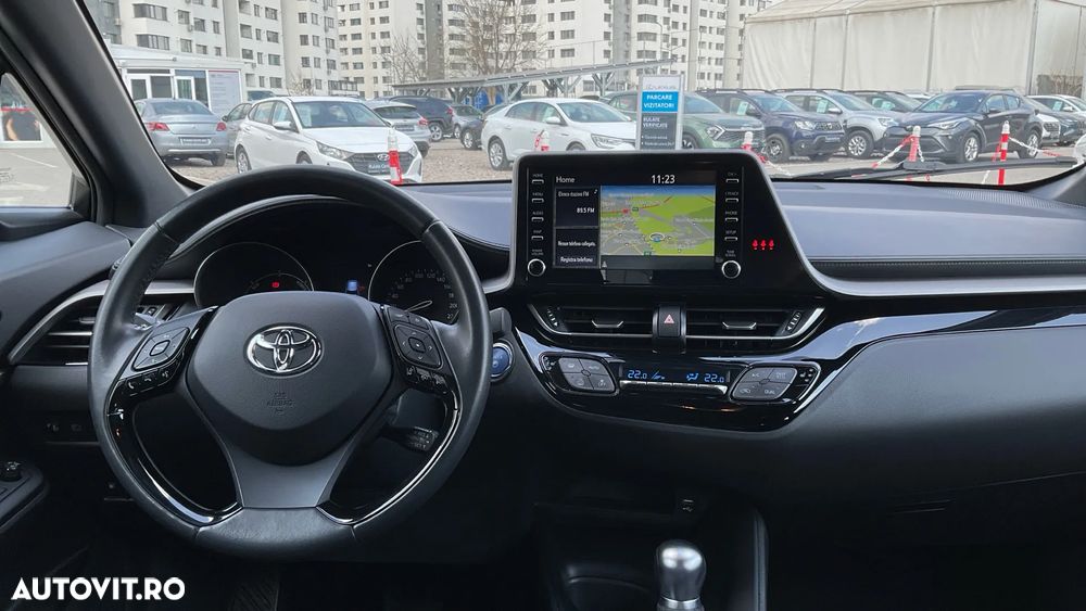 Toyota C-HR 1.8 HSD 122 CP 4x2 CVT Core - 19