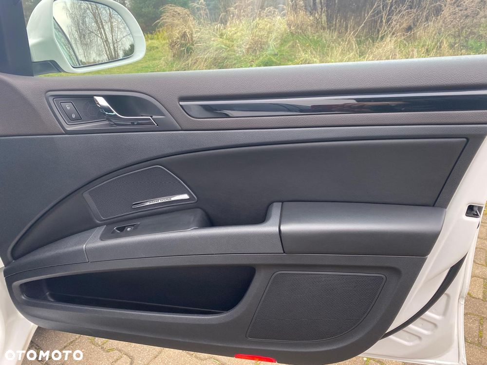 Skoda Superb 3.6 FSI 4x4 L&K DSG - 14