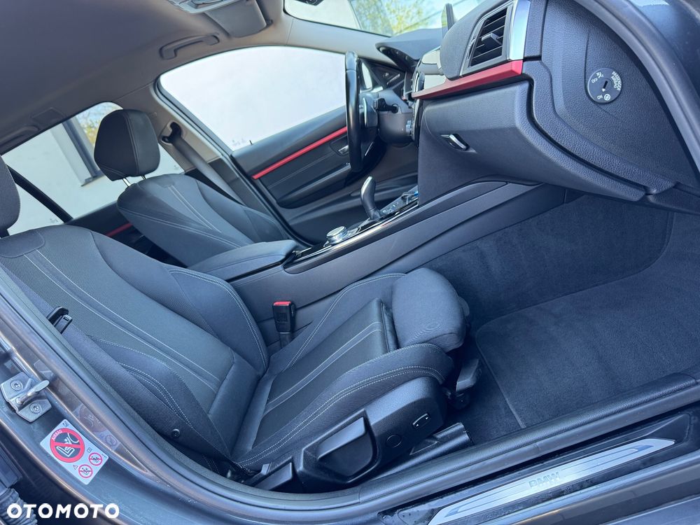 BMW Seria 3 320d xDrive Edition M Sport Shadow - 21