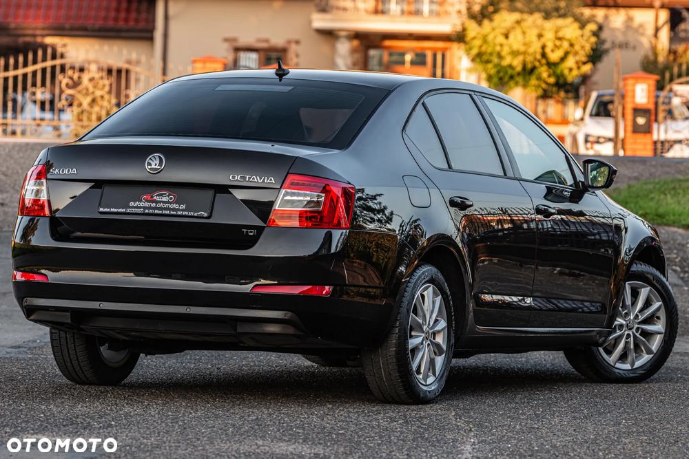 Skoda Octavia 1.6 TDI Green tec Elegance - 9