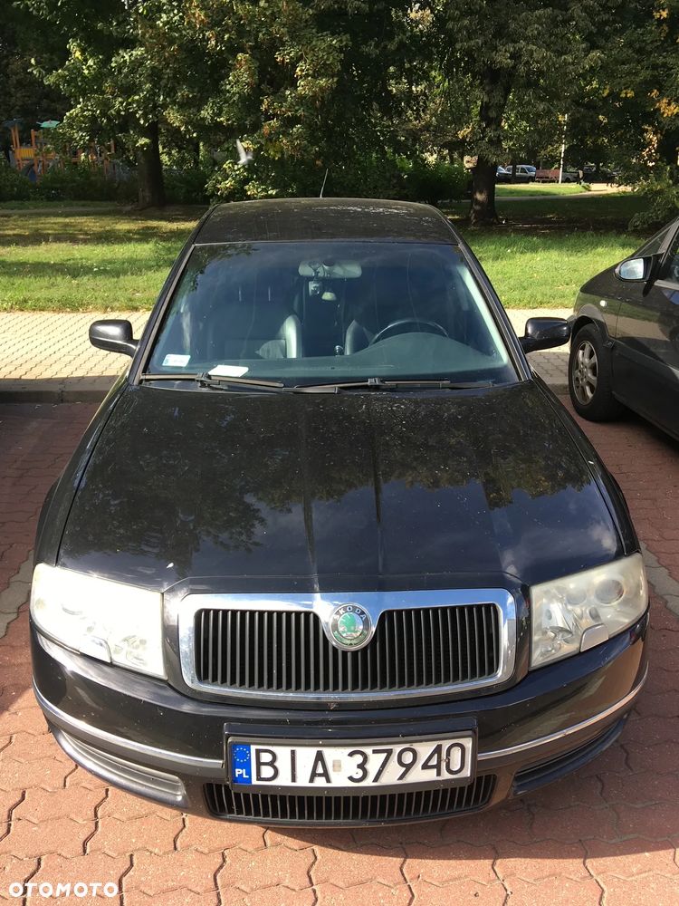Skoda Superb 2.8 V6 Elegance - 2
