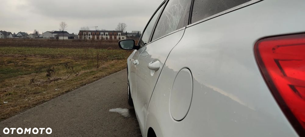 Kia Ceed Cee'd 1.6 GDI L Business Line - 24