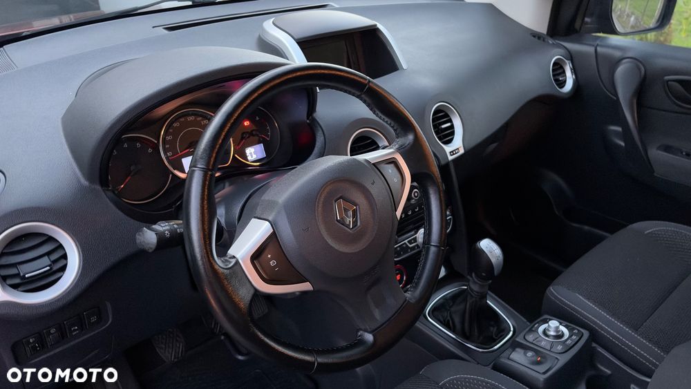 Renault Koleos 2011 photo 5