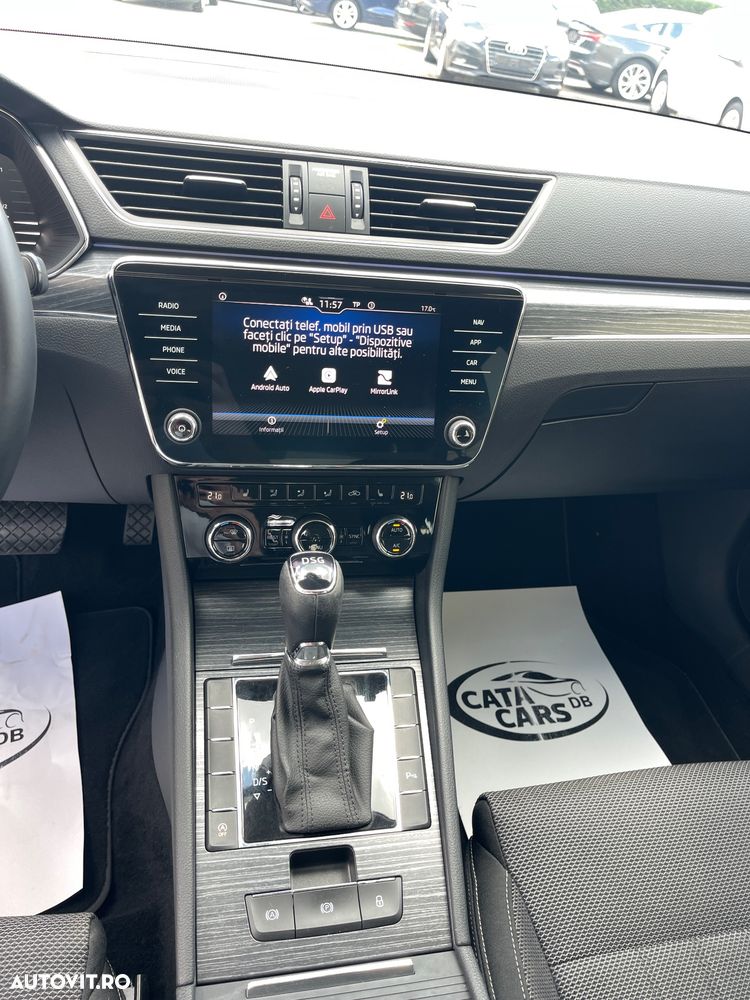 Skoda Superb 2.0 TDI DSG Premium Edition - 34