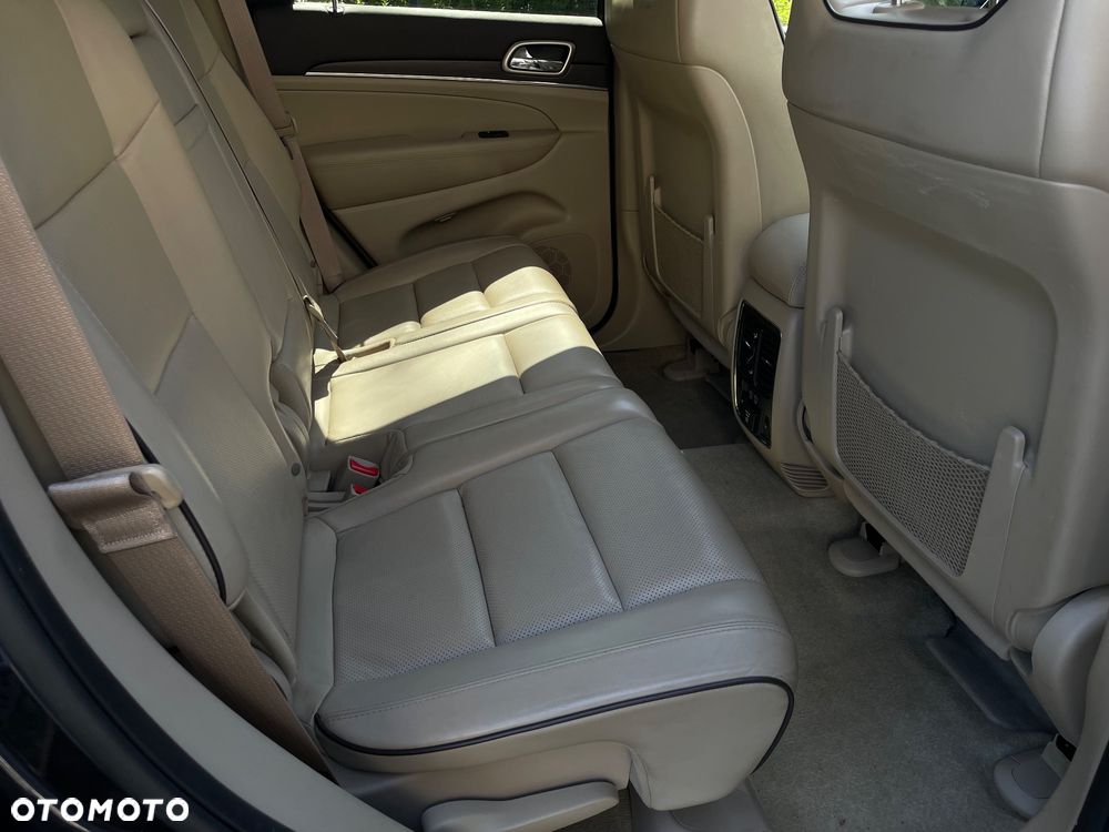 Jeep Grand Cherokee 5.7 V8 Overland Summit - 14