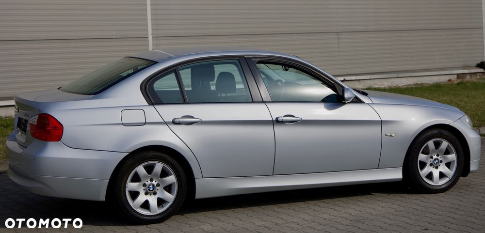 BMW Seria 3 - 18