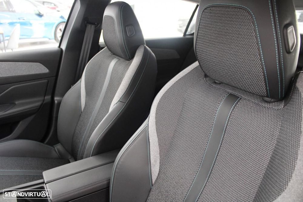 Peugeot e-308 54 kWh Allure - 10