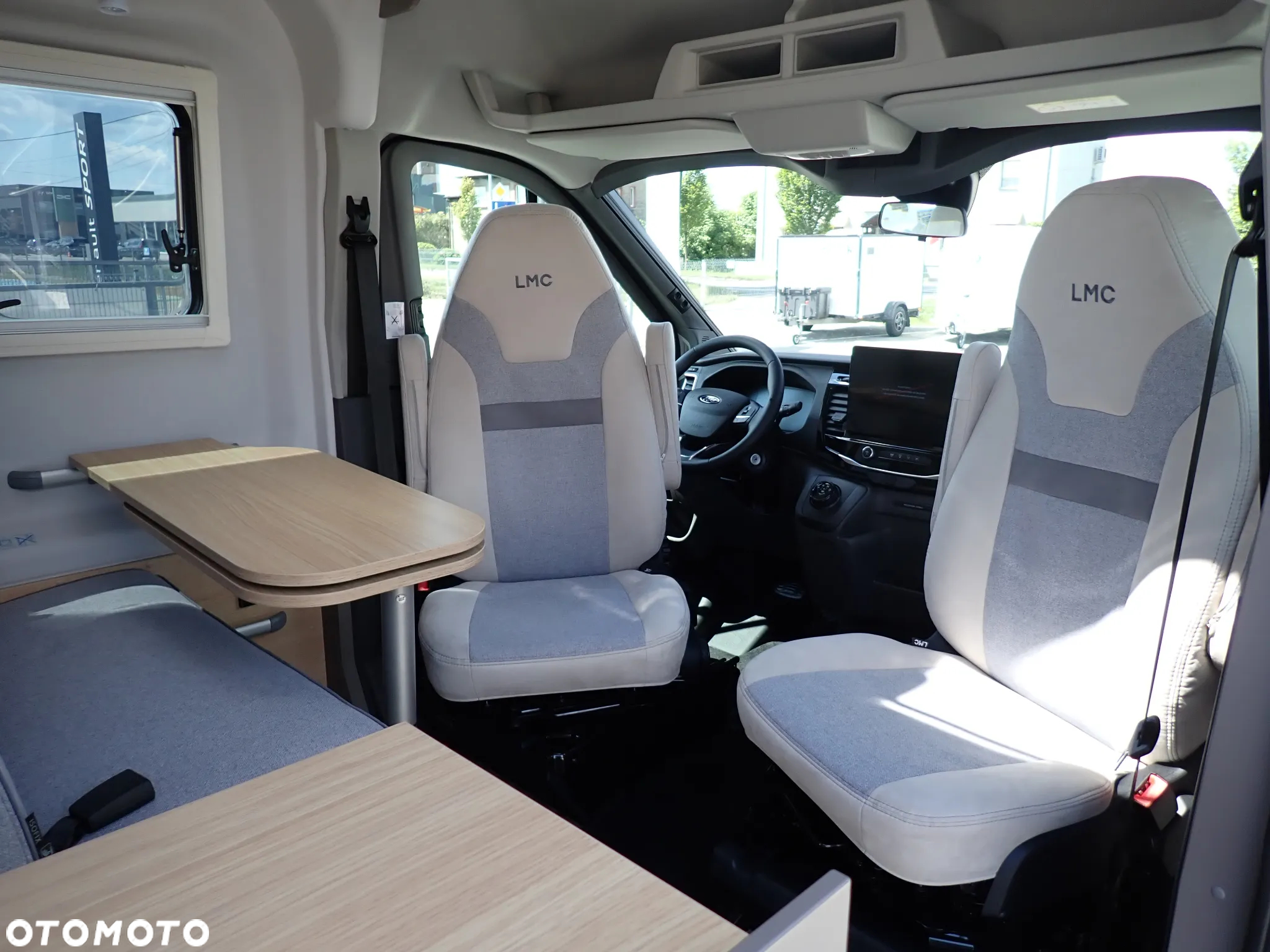 LMC INNOVAN 590 ACTIVE Model 2025 - 23