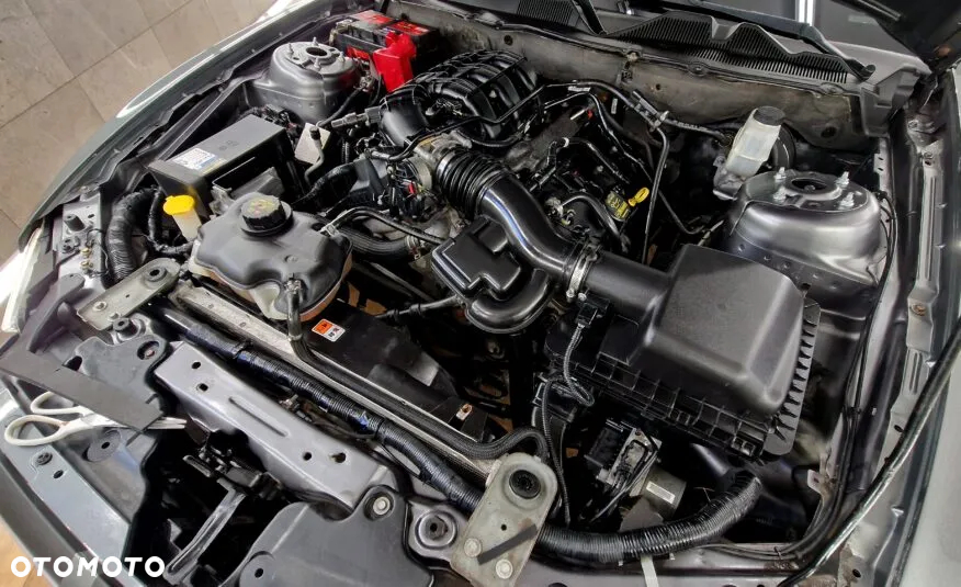 Ford Mustang 3.7 V6 Premium - 17