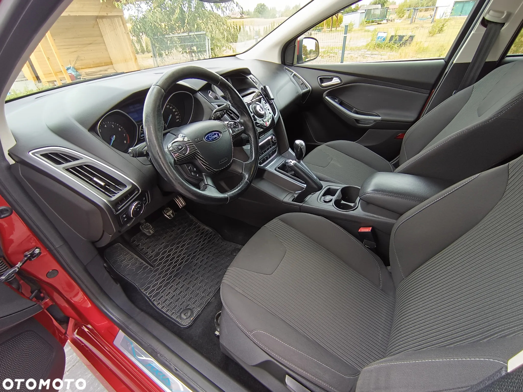 Ford Focus - 24