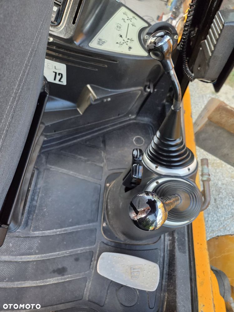 JCB 3CX - 21