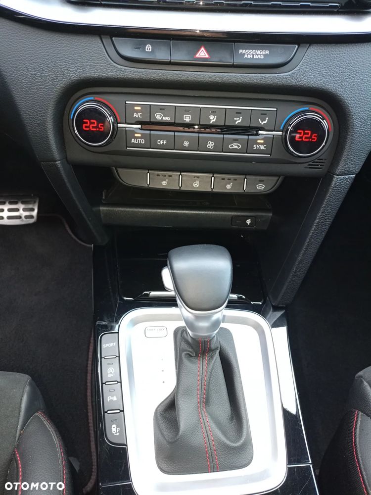 Kia ProCeed 1.6 T-GDI DCT7 OPF GT - 10