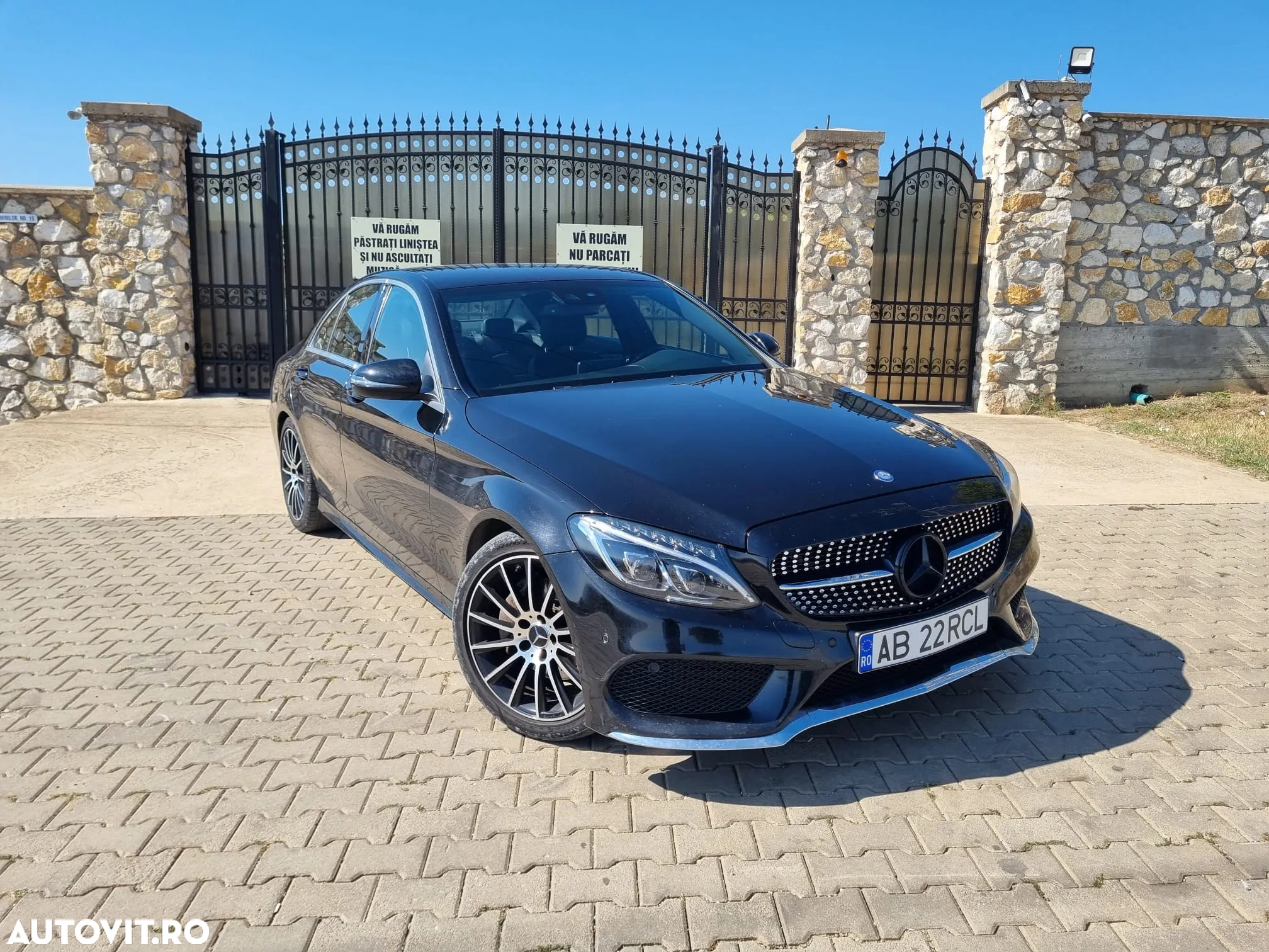Mercedes-Benz C 220 (BlueTEC) d T 7G-TRONIC AMG Line - 2
