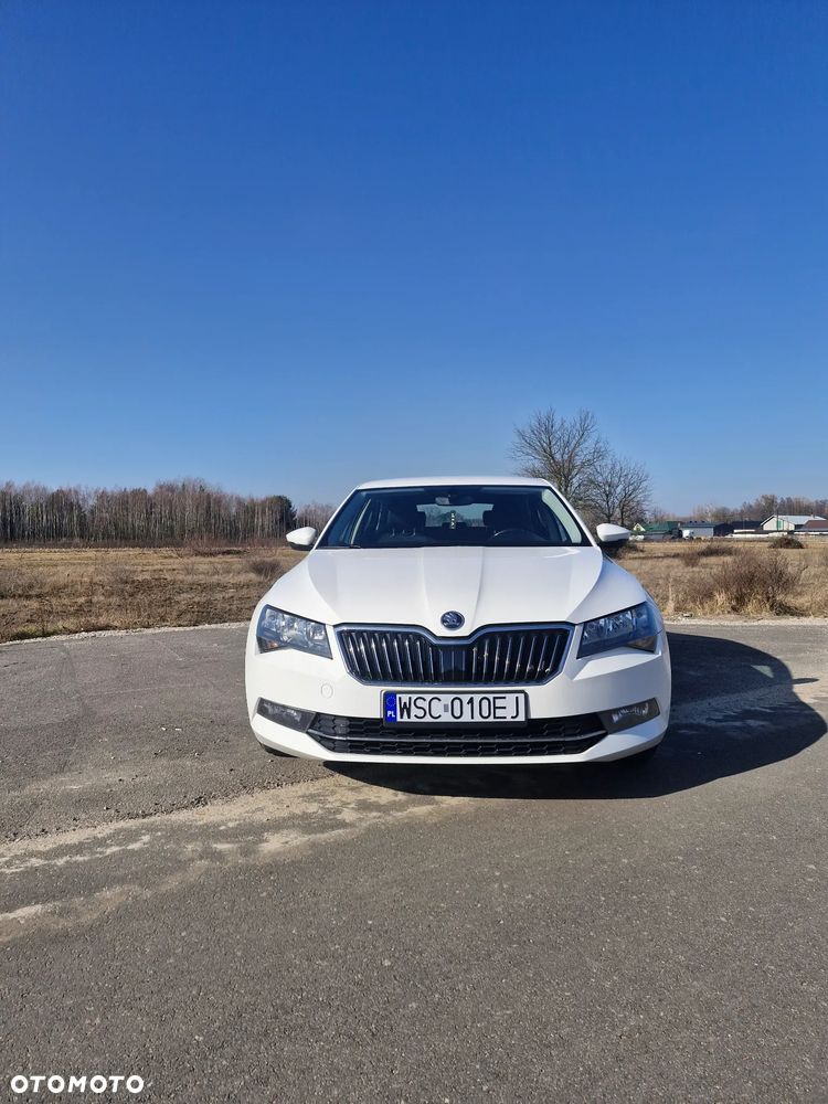 Skoda Superb 1.6 TDI DSG Ambition - 2