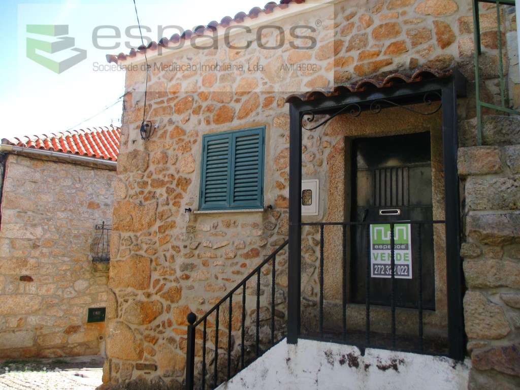 Moradia em Pedra, perto de Monsanto - Grande imagem: 3/10