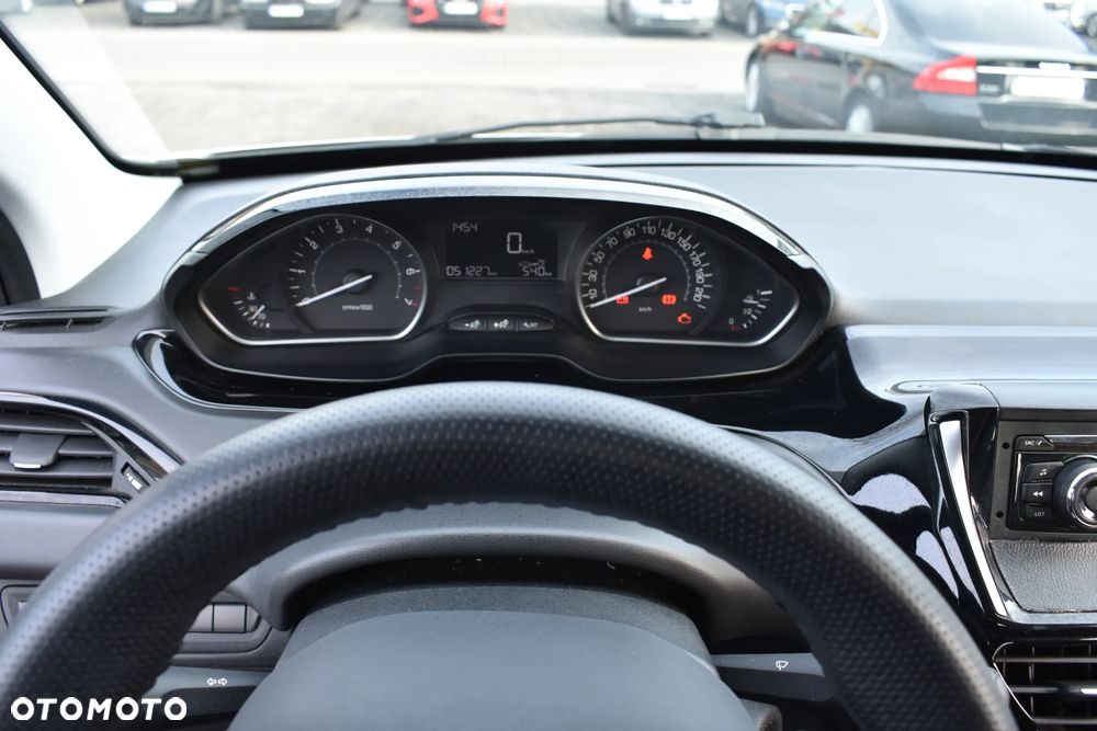 Peugeot 208 1.2 PureTech Active - 18