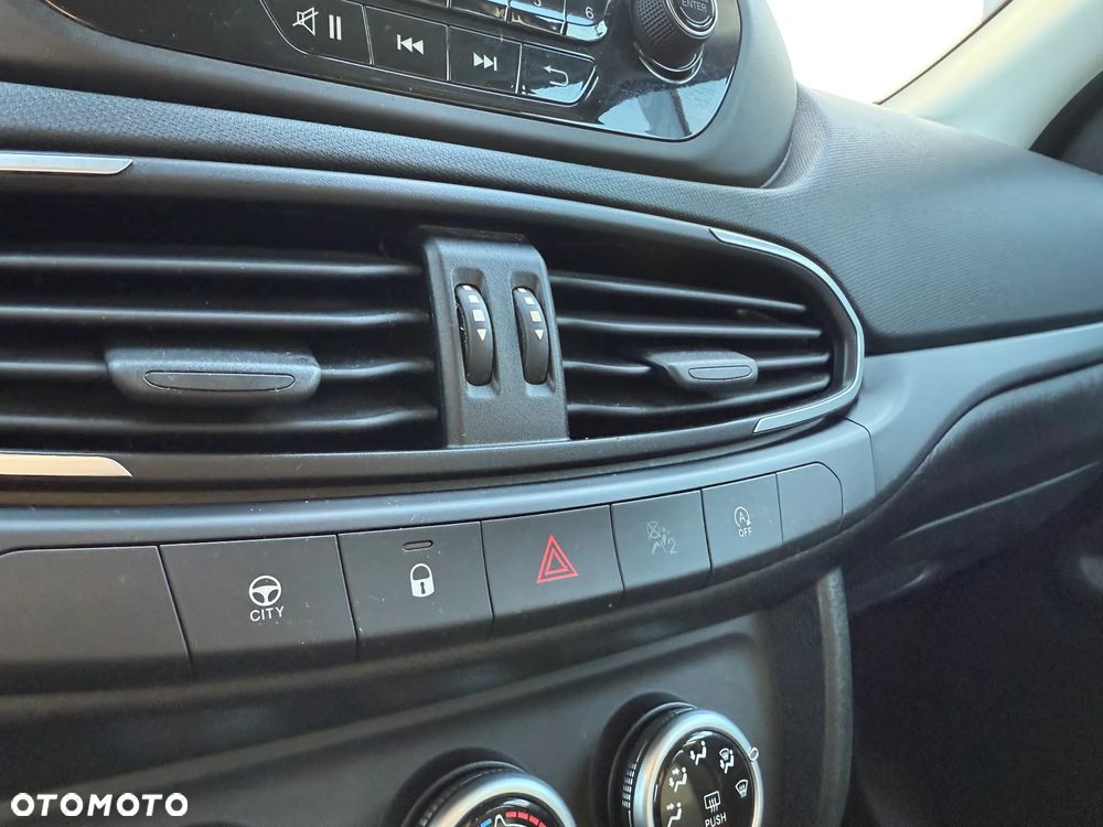 Fiat Tipo 1.0 T3 City Life - 10