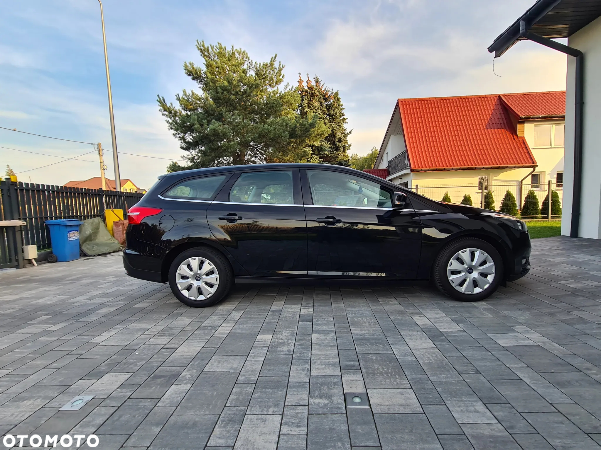 Ford Focus 1.0 EcoBoost Start-Stopp-System Business Edition - 28