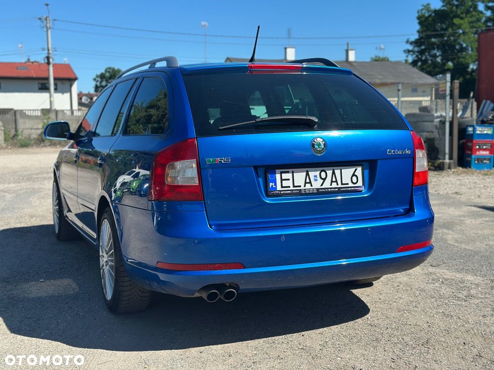 Skoda Octavia 2.0 TDI RS - 9