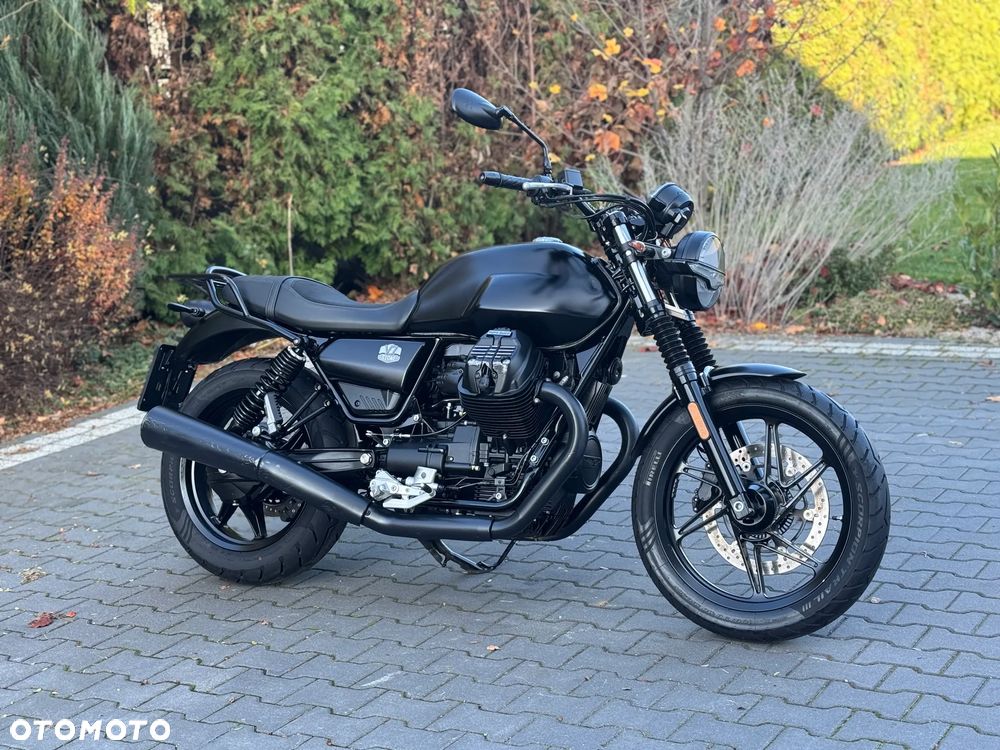 Moto Guzzi V7 - 2