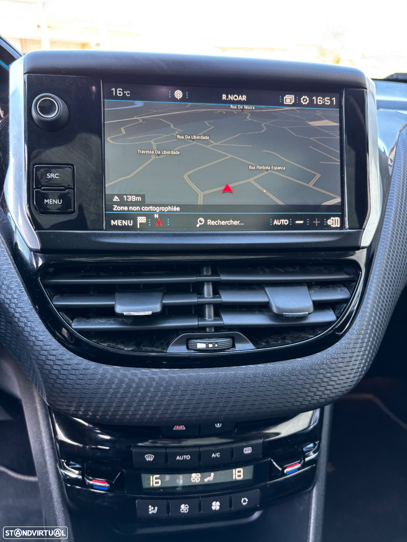 Peugeot 2008 1.2 PureTech Crossway - 17
