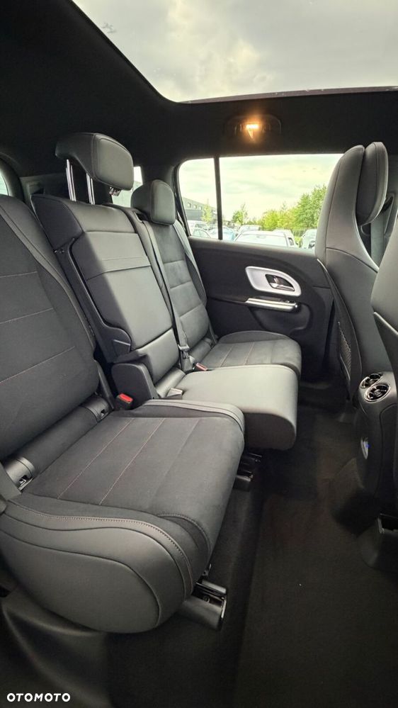 Mercedes-Benz GLB 250+ EQ 85kWh - 36