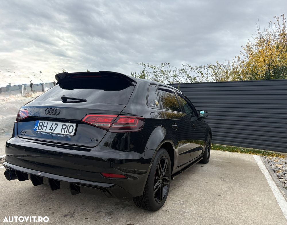 Audi A3 Sportback 1.6 TDI S tronic - 12