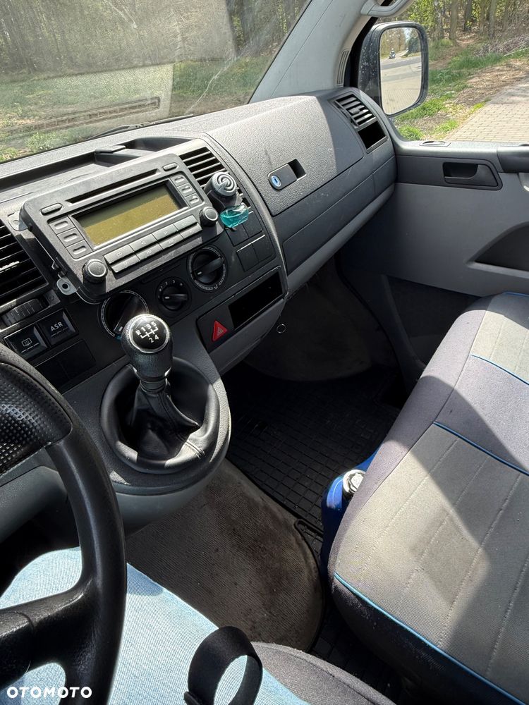 Volkswagen Transporter T5 - 7
