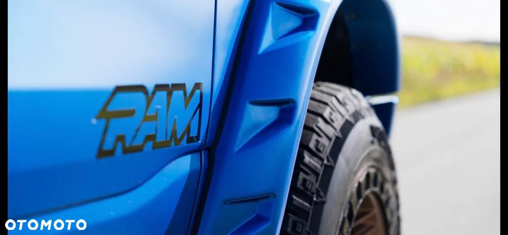 RAM 1500 5.7 Crew Cab Laramie - 18