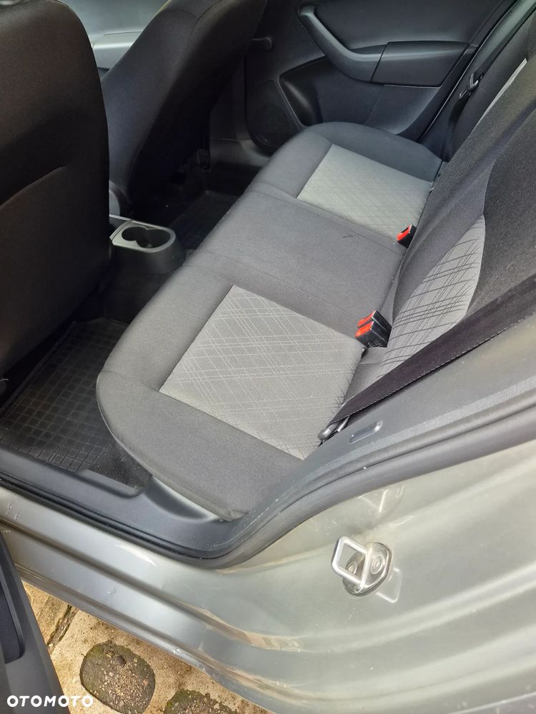 Seat Toledo 1.2 TSI Reference - 10