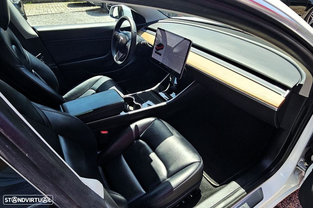Tesla Model 3 Standard Range Plus RWD - 5
