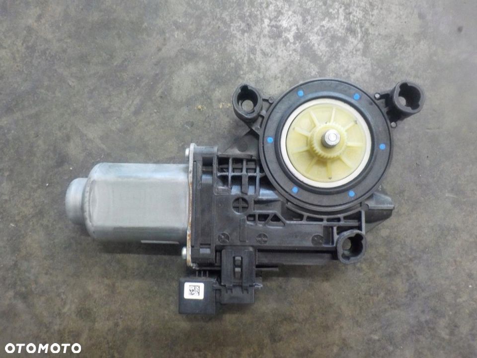 VW T5 SILNICZEK PODNOSZENIA SZYBY PRAWY 7E0959801 - 2