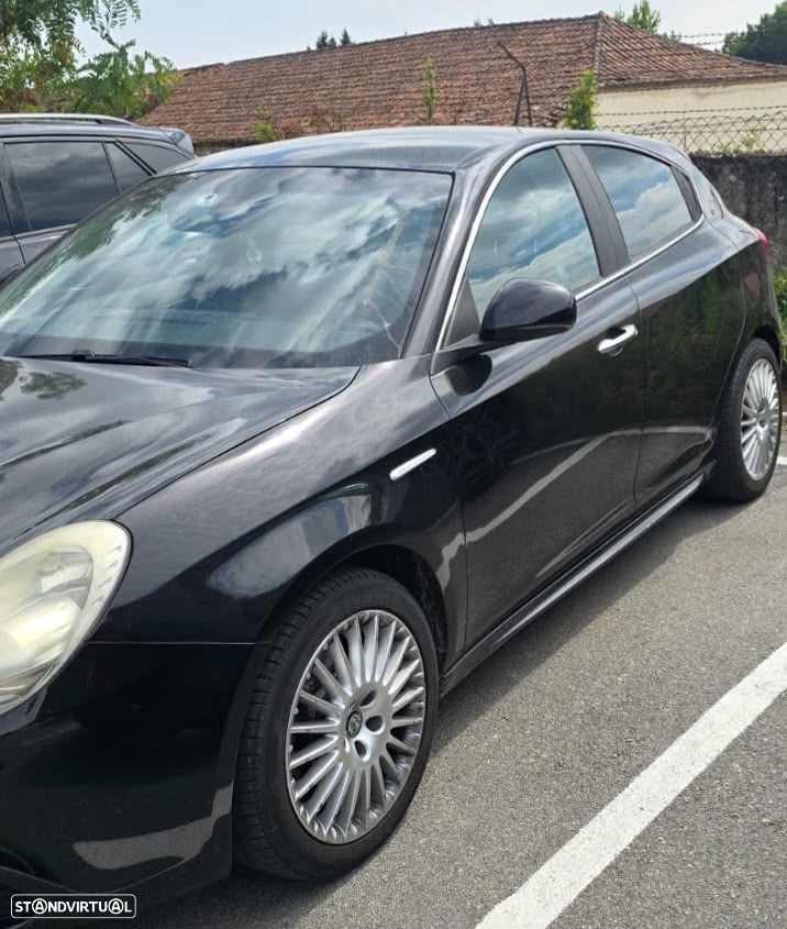 Alfa Romeo Giulietta - 2