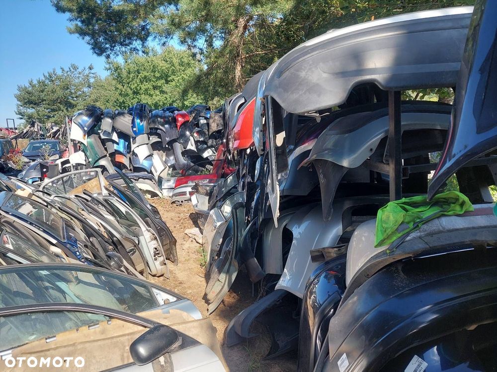 KOMPLETNY TYŁ KLAPA BAGAŻNIKA ZDERZAK TYŁ LAMPY SUZUKI IGNIS I Z2S - 16
