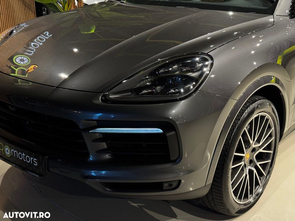 Porsche Cayenne Standard - 8