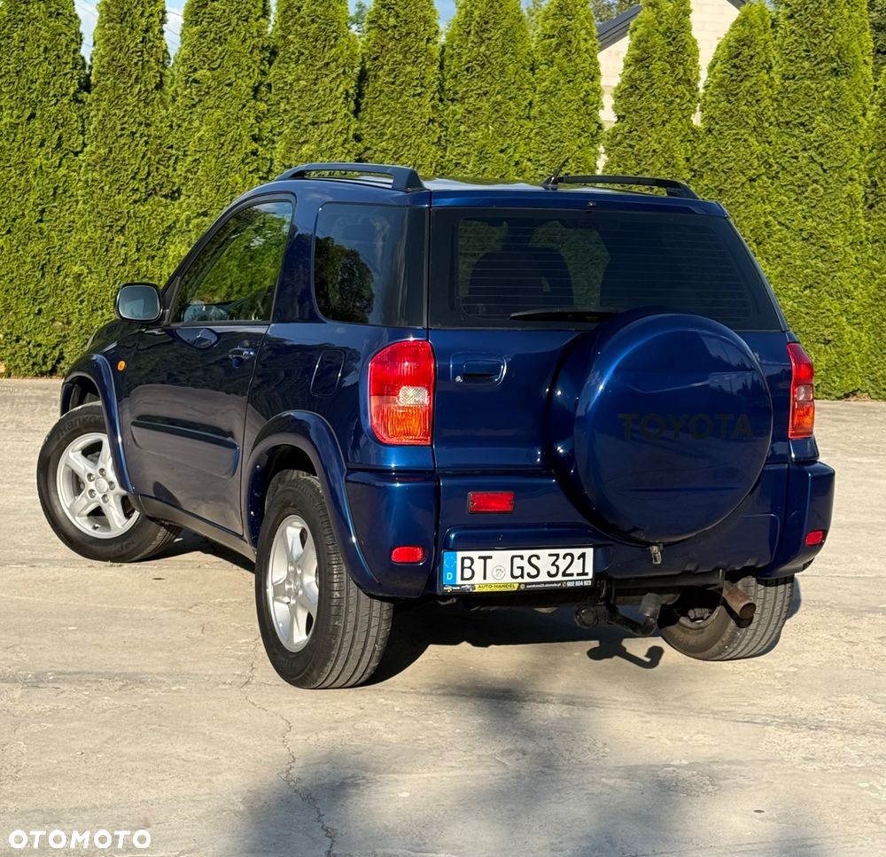 Toyota RAV4 2.0 VVT-i Sol - 9