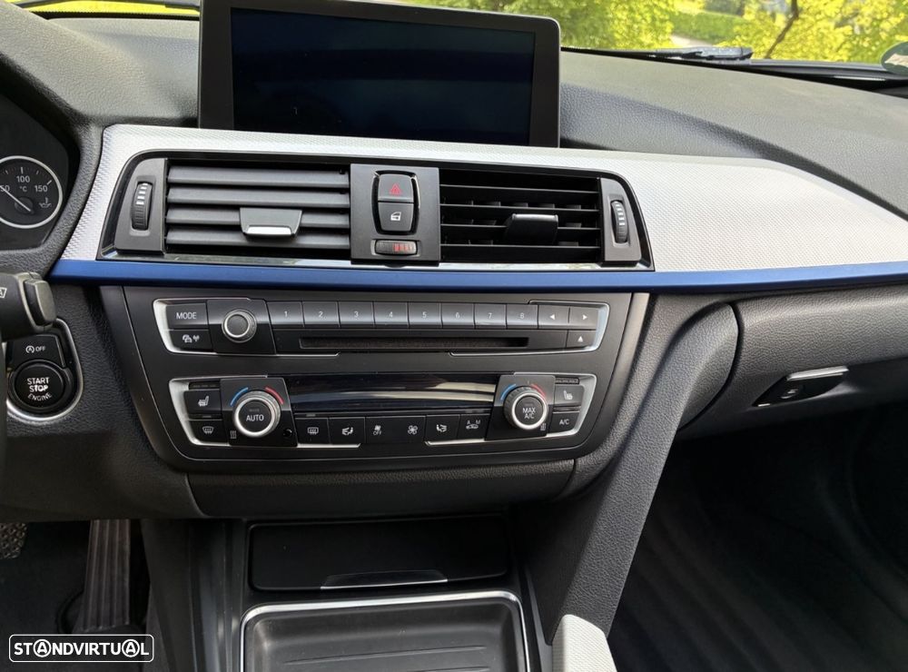 BMW 320 d Aut. Sport Line - 15