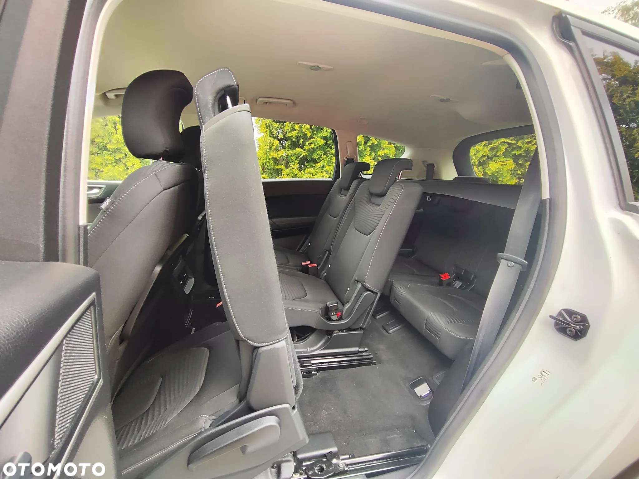 Ford S-Max 2.0 TDCi Trend - 19