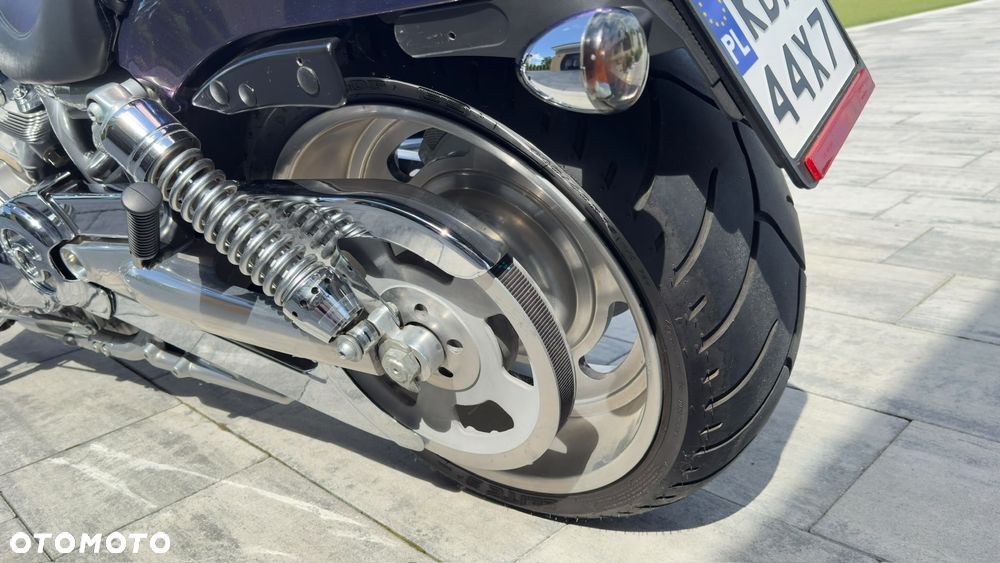 Harley-Davidson V-Rod Street Rod - 16