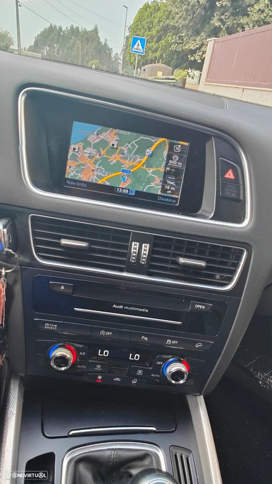 Audi Q5 2.0 TDI S-line - 28