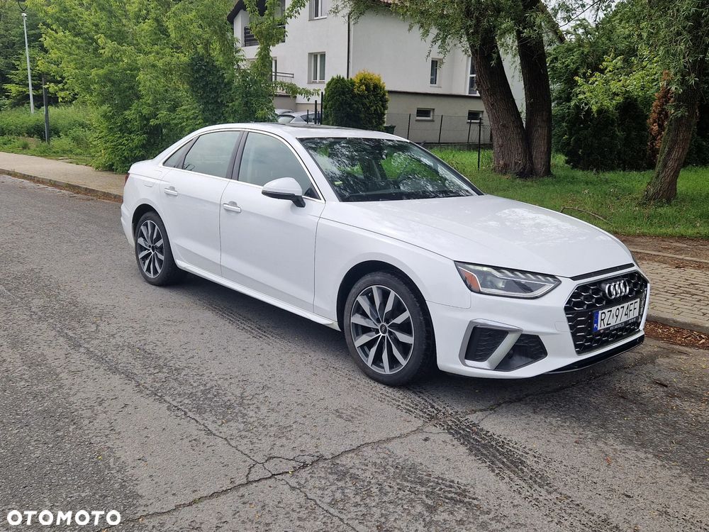 Audi A4 Limousine - 10