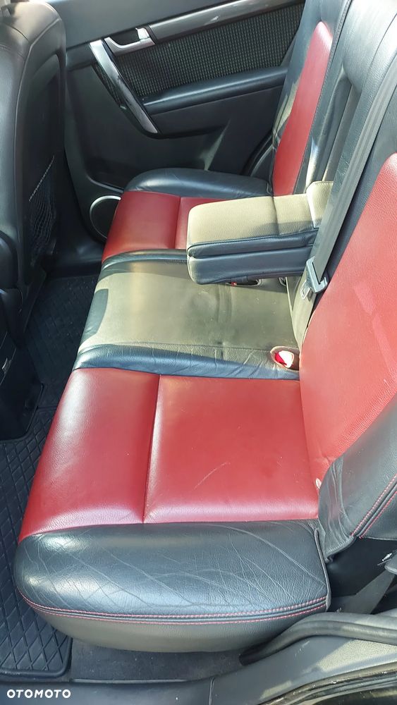 Chevrolet Captiva - 27