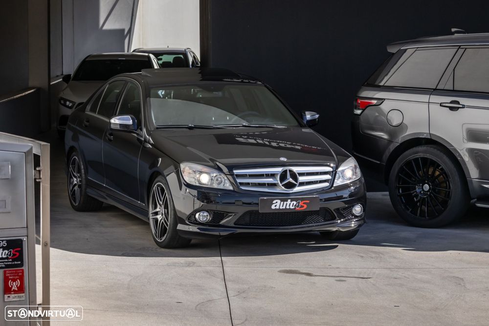Mercedes-Benz C 320 - 2