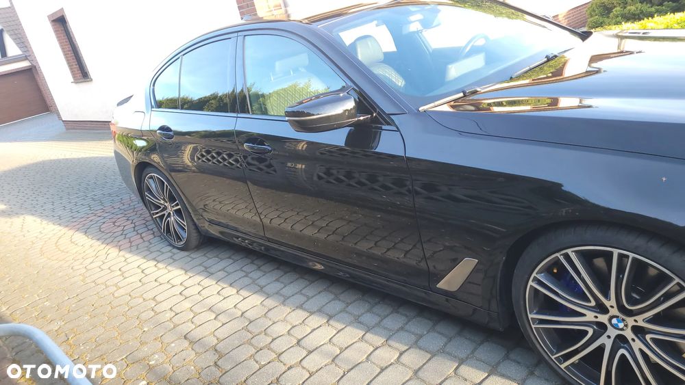 BMW Seria 5 M550i xDrive - 7