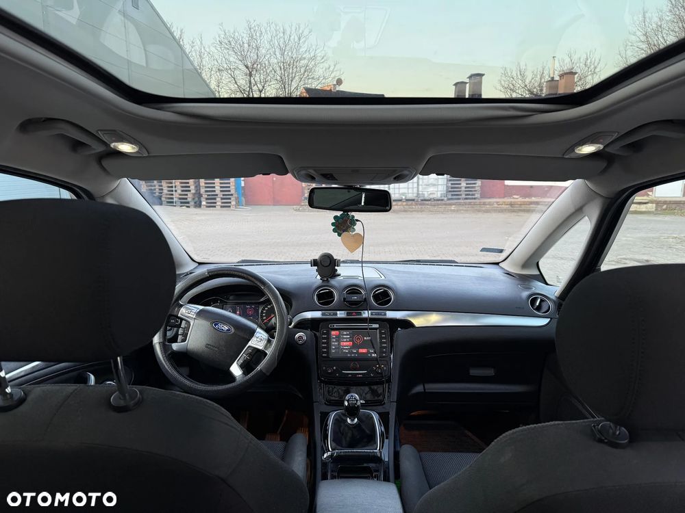 Ford S-Max 2.2 TDCi DPF Titanium - 6